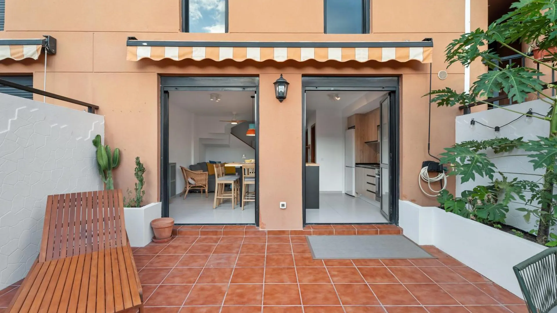 Casa Papaya Villa El Medano  0*, El Medano (Tenerife) Spain